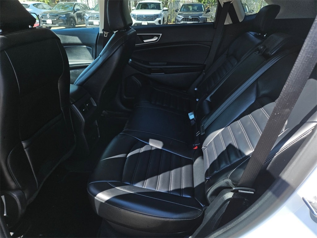 Thumbnail: 2024 Ford Edge - 24
