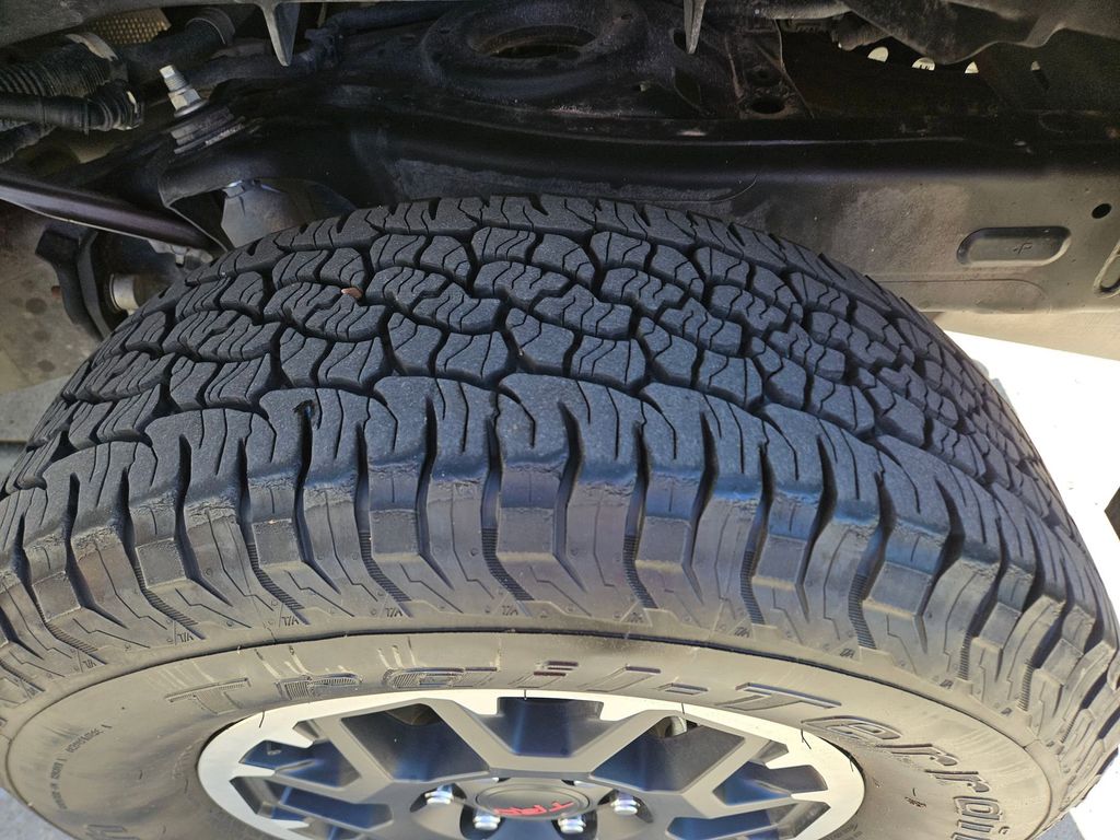 Thumbnail: 2025 Toyota Tacoma - 26