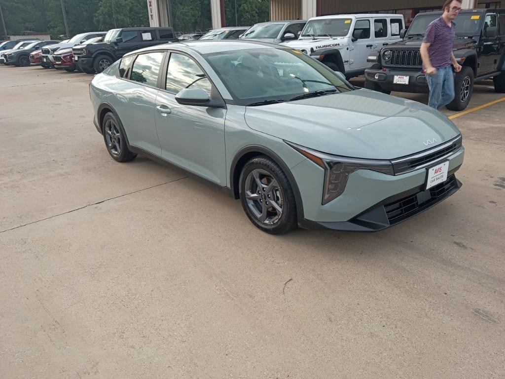 Thumbnail: 2025 Kia K4 - 6