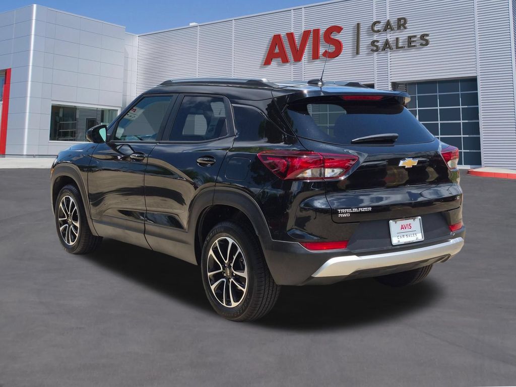 Thumbnail: 2025 Chevrolet TrailBlazer - 9