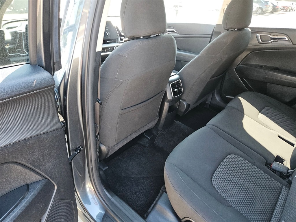 Thumbnail: 2024 Kia Sportage - 23