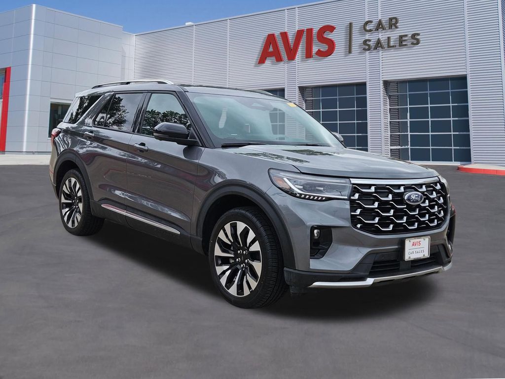 Thumbnail: 2025 Ford Explorer - 9