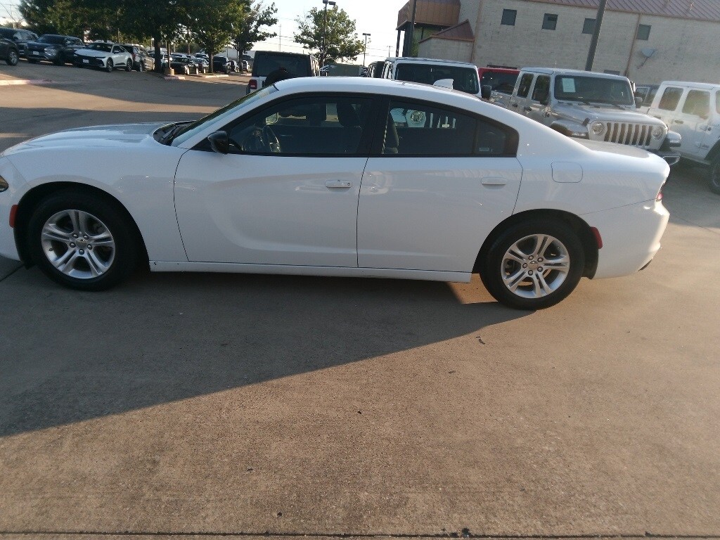 2023 Dodge Charger SXT 3