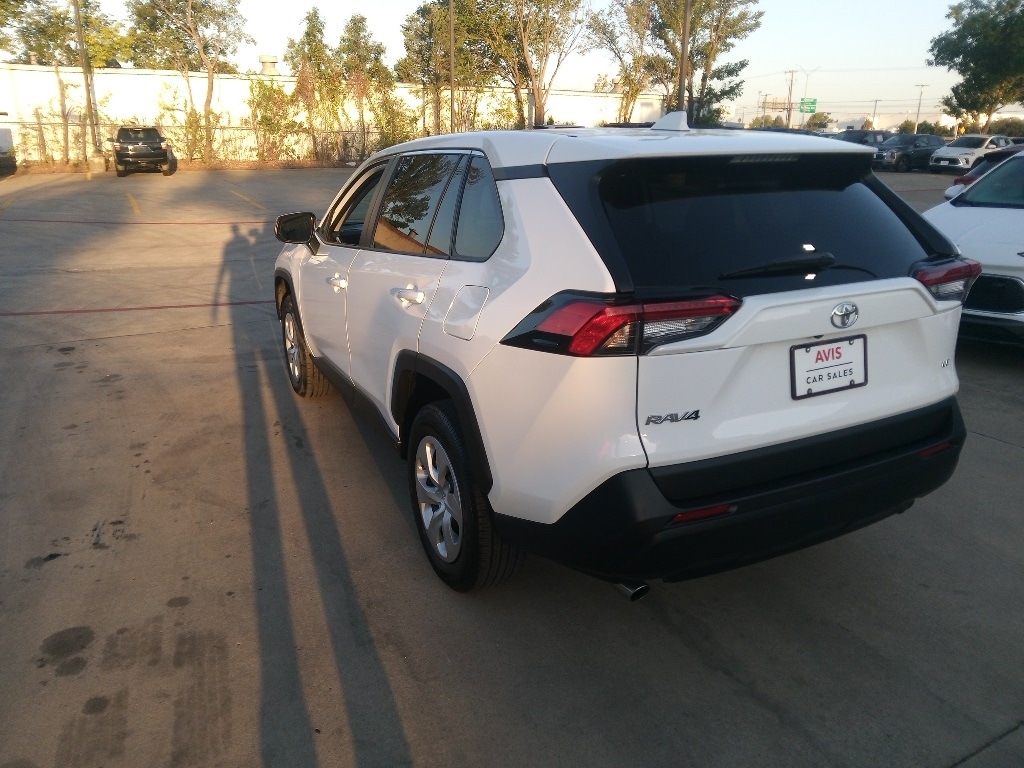 Thumbnail: 2025 Toyota RAV4 - 12