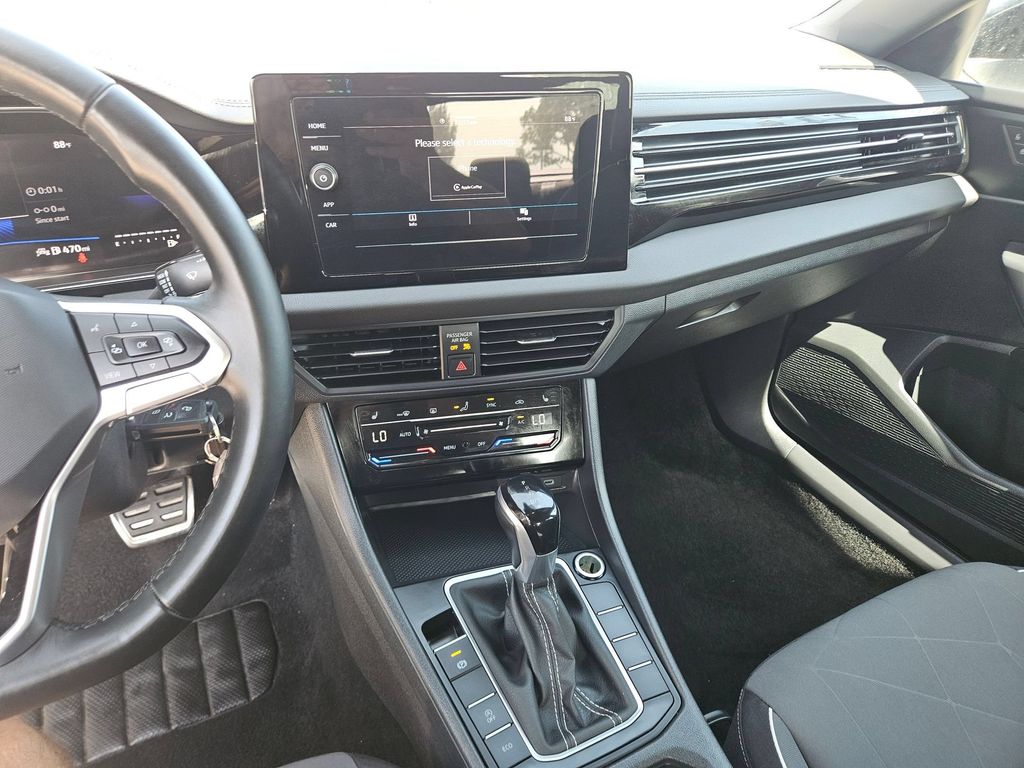 Thumbnail: 2025 Volkswagen Jetta - 20