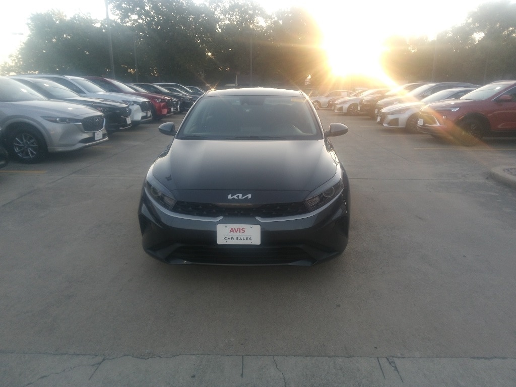Thumbnail: 2024 Kia Forte - 5