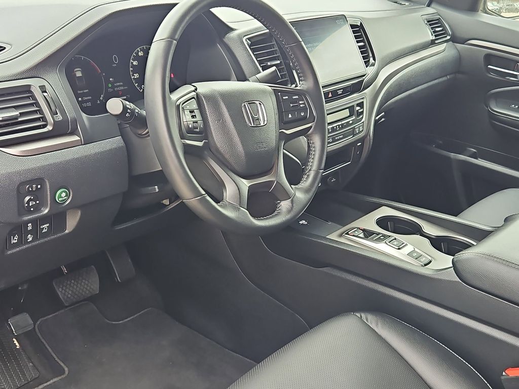 Thumbnail: 2025 Honda Ridgeline - 15