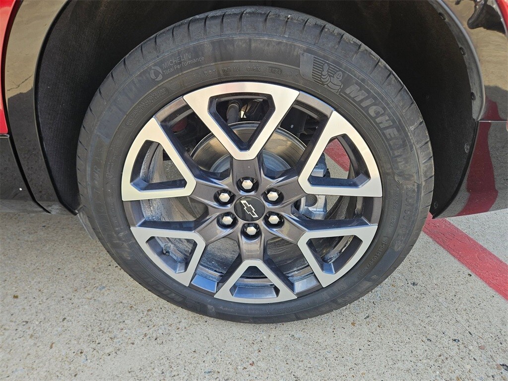 Thumbnail: 2025 Chevrolet Blazer - 28