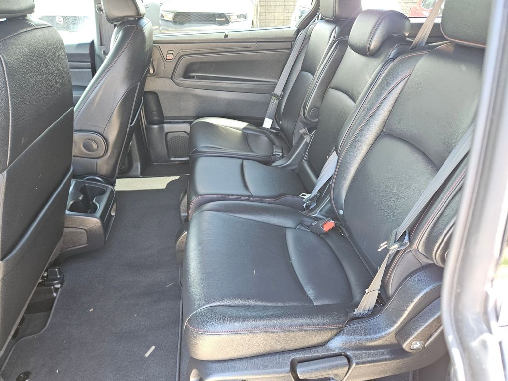 Thumbnail: 2025 Honda Odyssey - 26