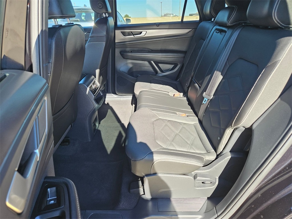 Thumbnail: 2025 Volkswagen Atlas - 26