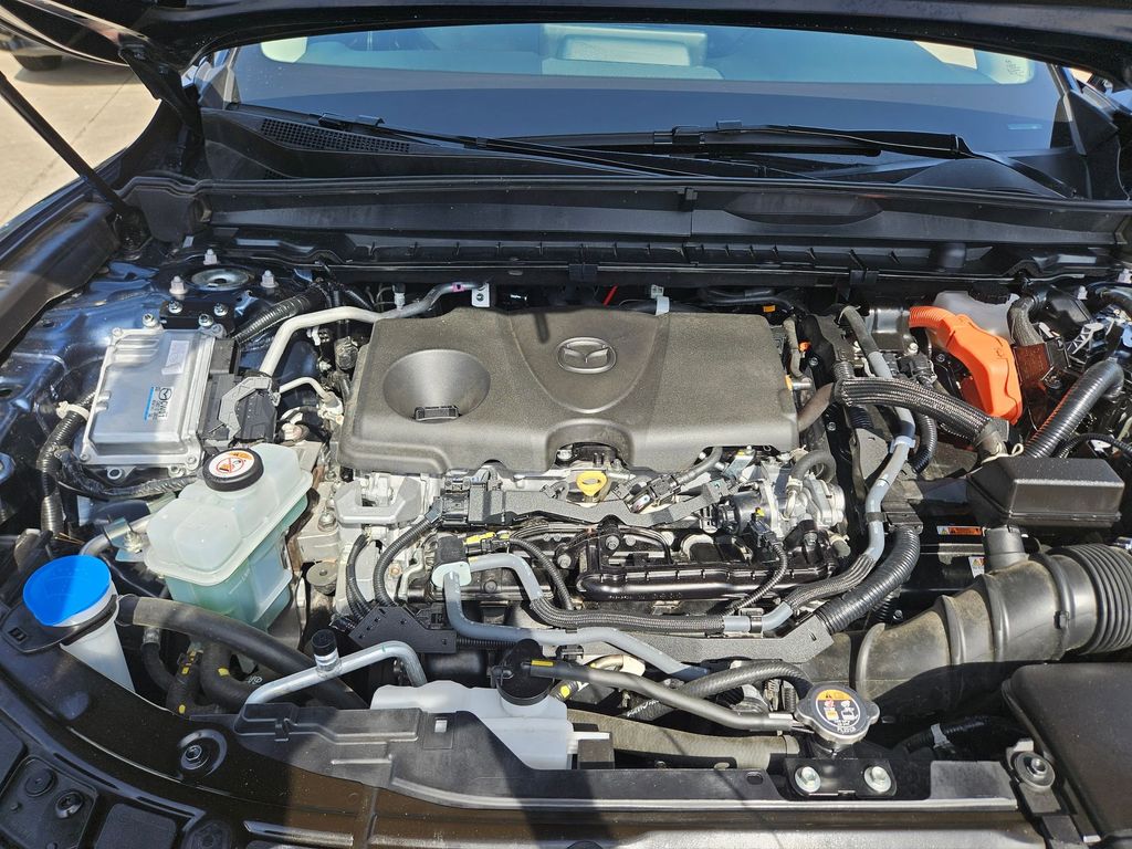 Thumbnail: 2025 Mazda CX-50 - 24