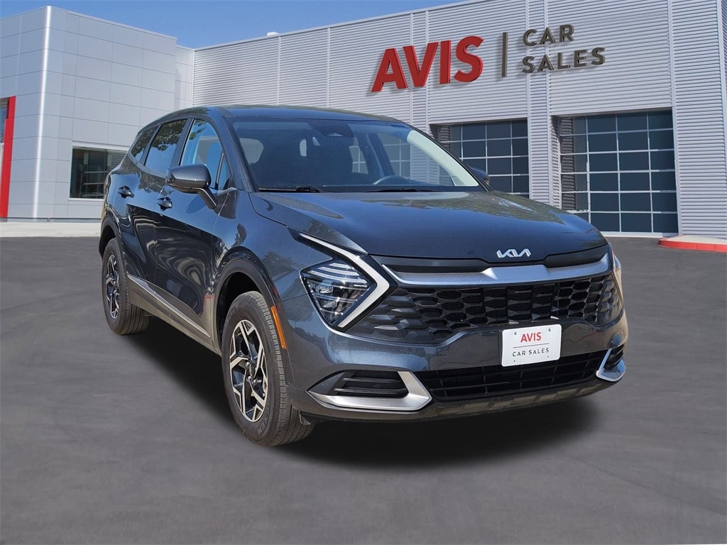 Thumbnail: 2024 Kia Sportage - 3