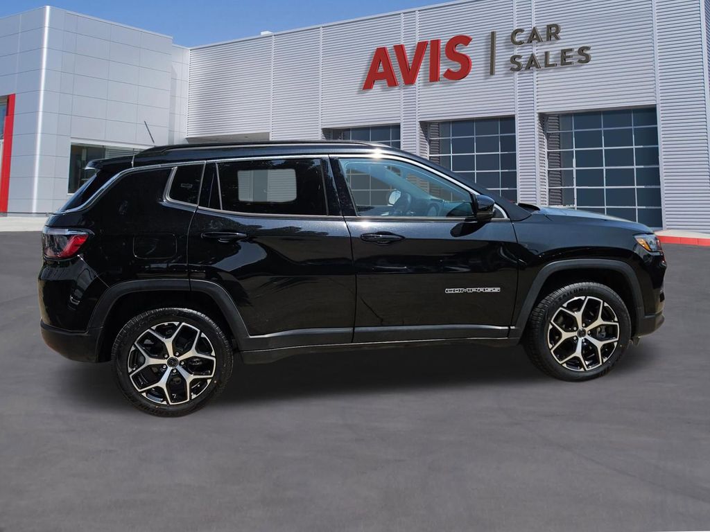 Thumbnail: 2025 Jeep Compass - 7
