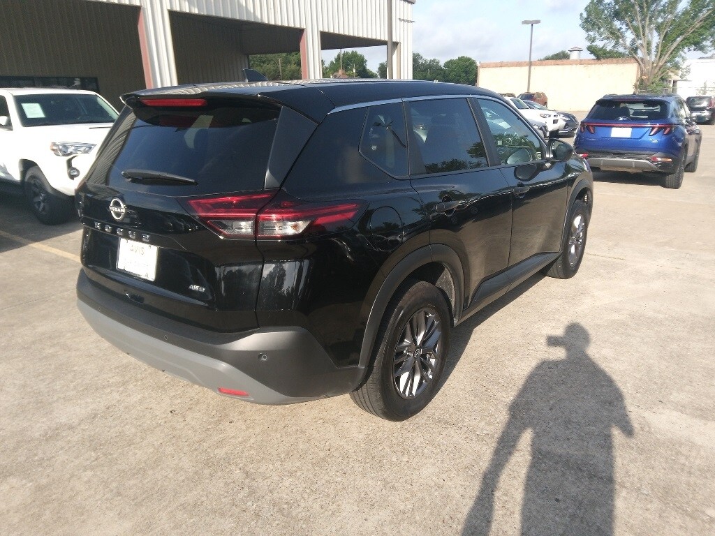 Thumbnail: 2023 Nissan Rogue - 6
