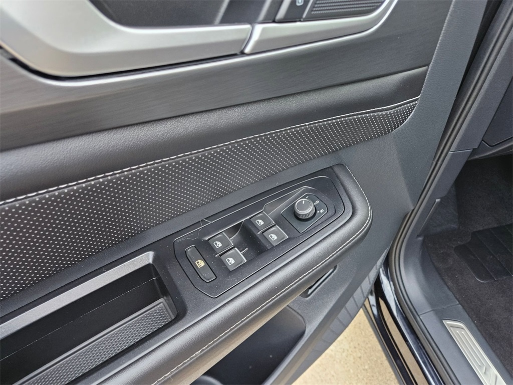 Thumbnail: 2025 Volkswagen Atlas - 14