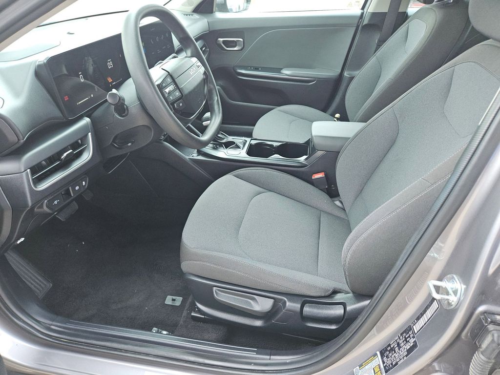Thumbnail: 2025 Kia K4 - 11