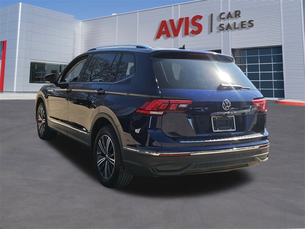 Thumbnail: 2024 Volkswagen Tiguan - 3