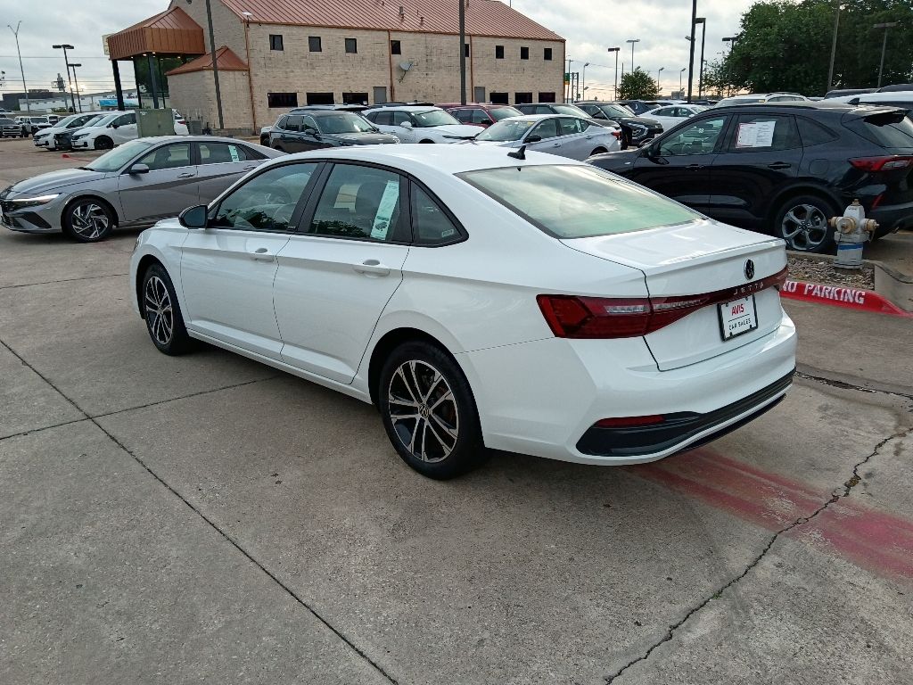 Thumbnail: 2025 Volkswagen Jetta - 8