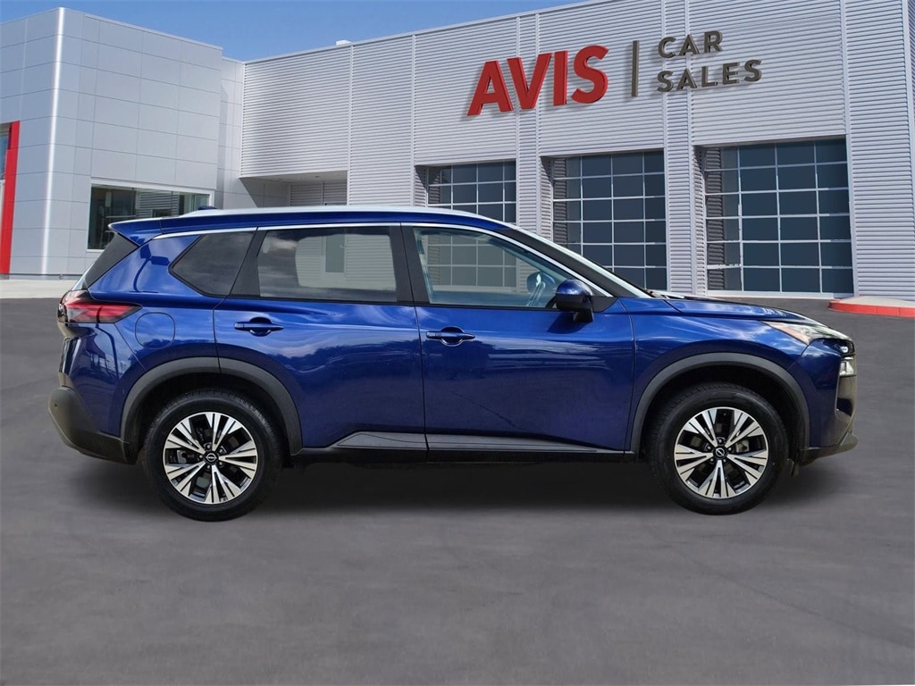 2023 Nissan Rogue SV 5
