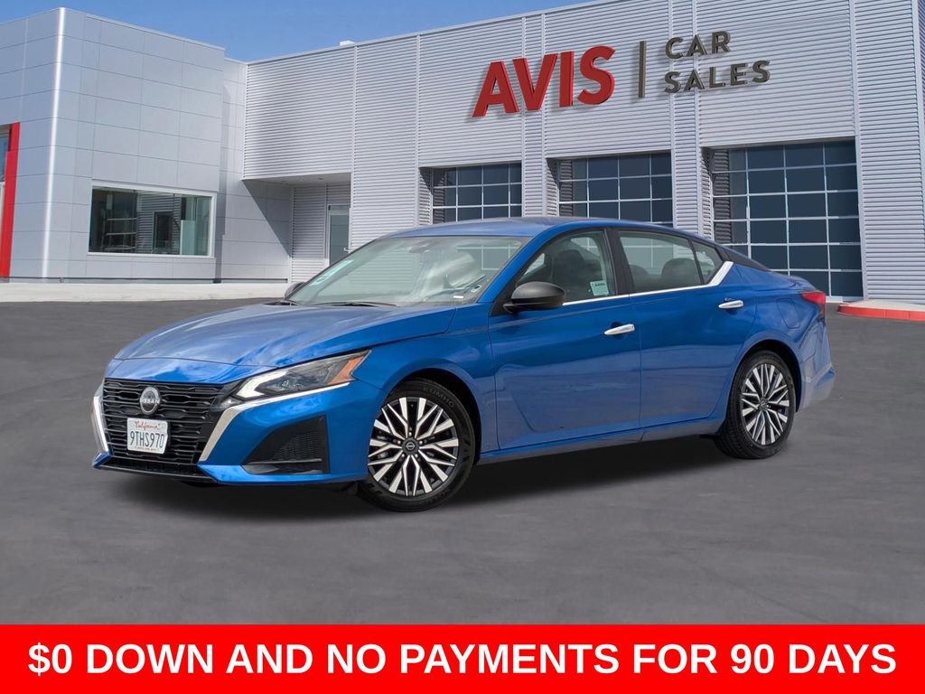 Thumbnail: 2025 Nissan Altima - 1