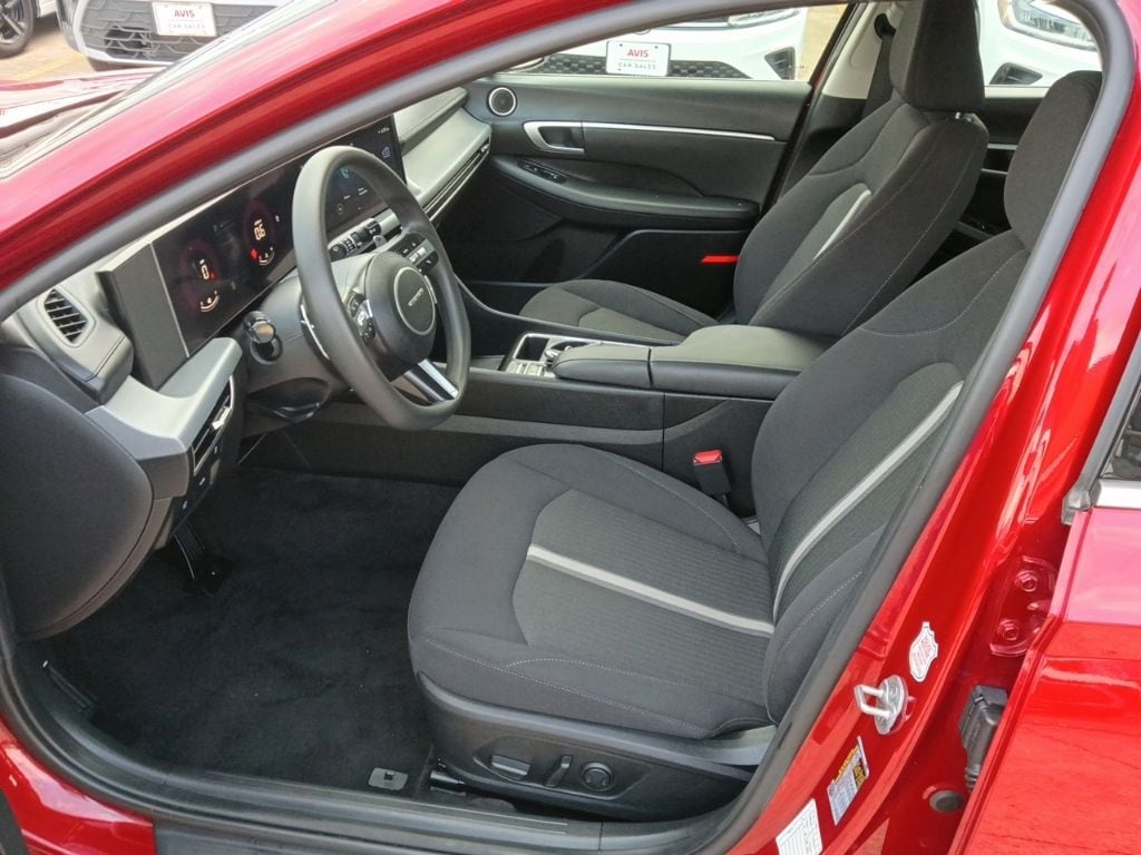 Thumbnail: 2025 Hyundai Sonata - 4