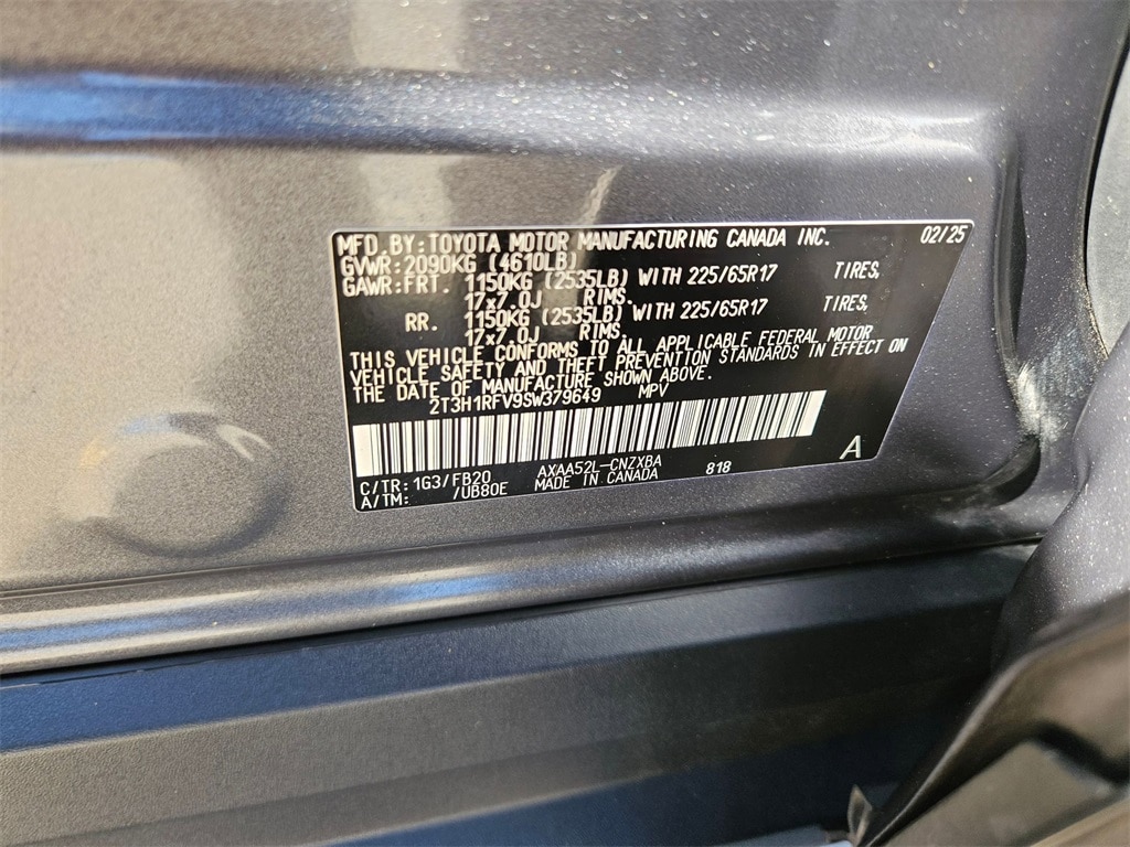 Thumbnail: 2025 Toyota RAV4 - 31