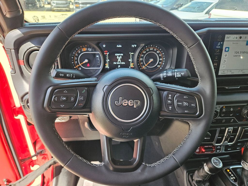 Thumbnail: 2025 Jeep Wrangler - 18