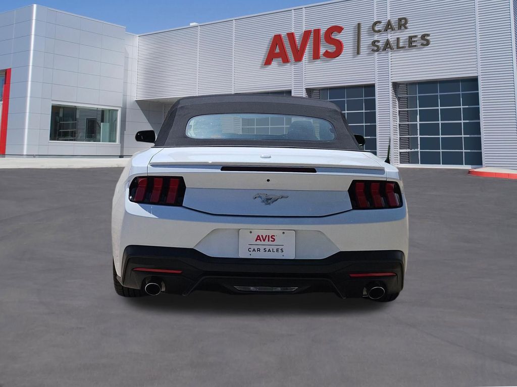 Thumbnail: 2025 Ford Mustang - 5