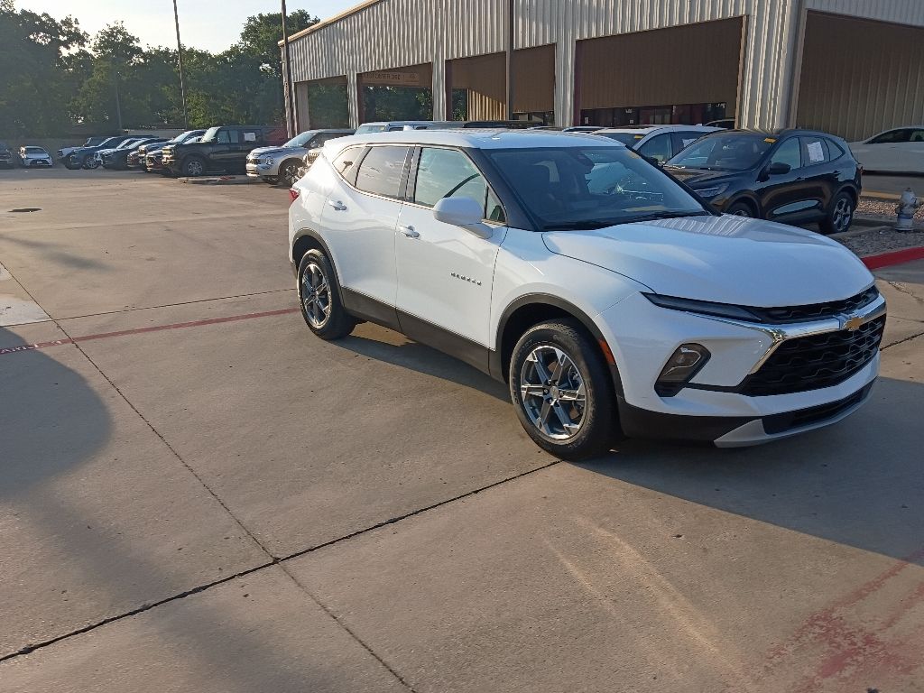 Thumbnail: 2025 Chevrolet Blazer - 6