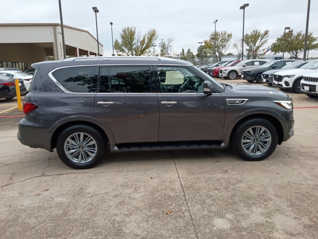 Thumbnail: 2024 INFINITI QX80 - 9