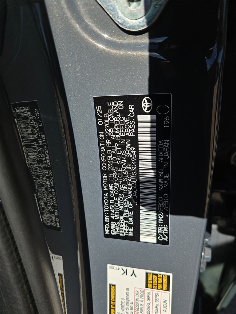 Thumbnail: 2025 Toyota Prius - 30