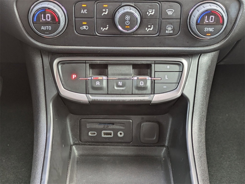 Thumbnail: 2023 GMC Terrain - 17