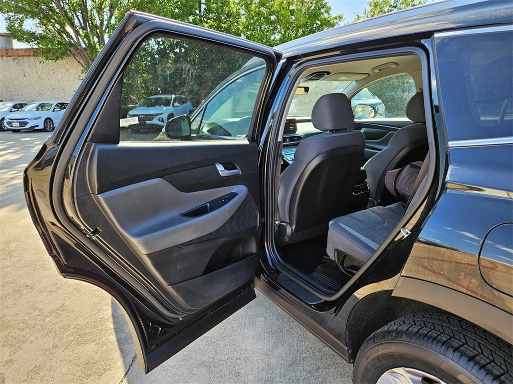 Thumbnail: 2023 Hyundai Santa Fe - 22
