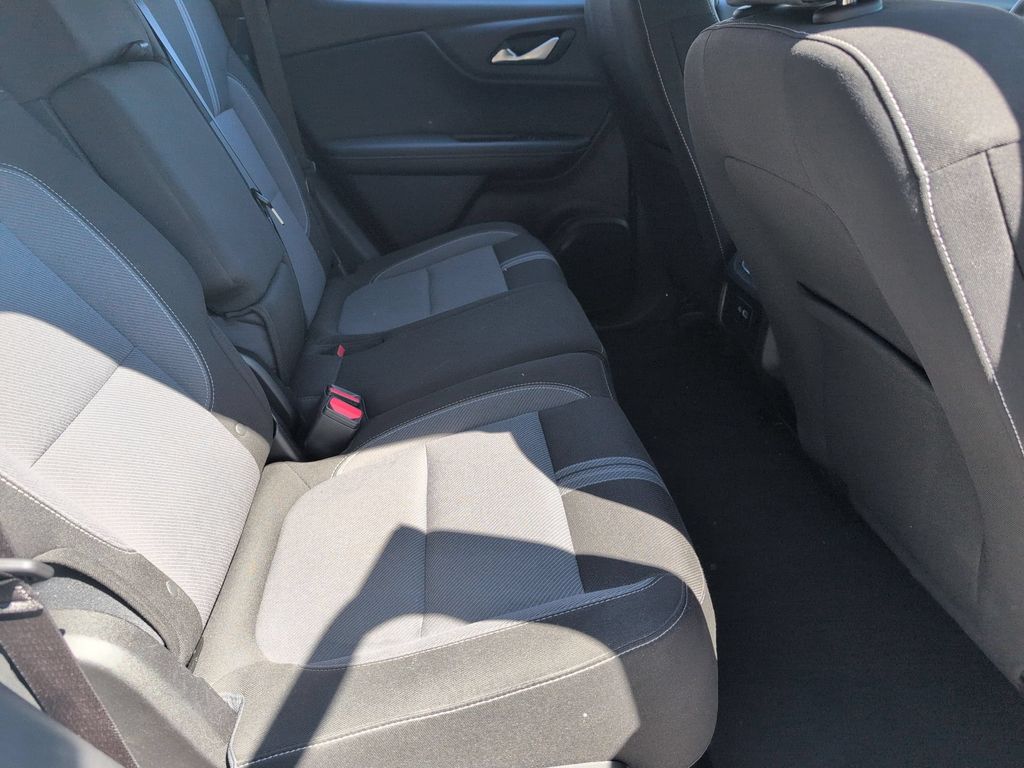 2025 Chevrolet Blazer 2LT - Photo 29
