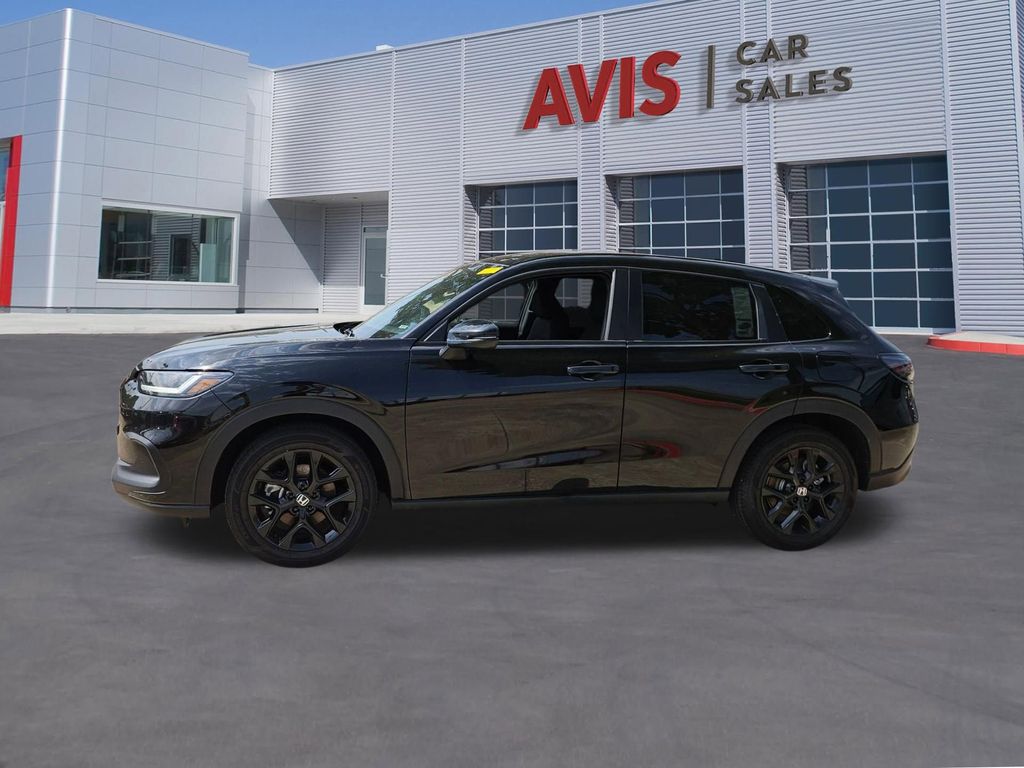 Thumbnail: 2025 Honda HR-V - 2