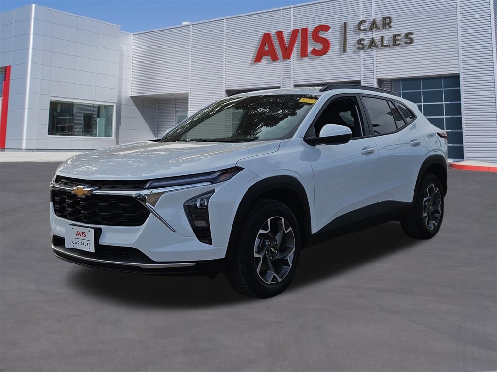 2025 Chevrolet Trax LT