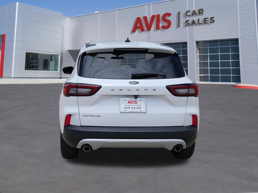Thumbnail: 2025 Ford Escape - 5