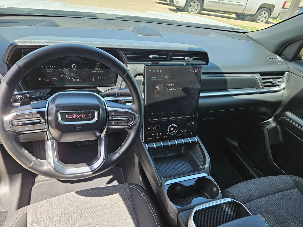 Thumbnail: 2025 GMC Terrain - 16