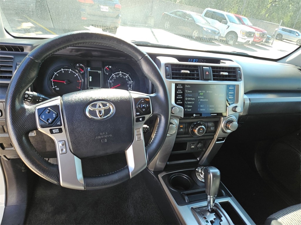 Thumbnail: 2024 Toyota 4Runner - 16