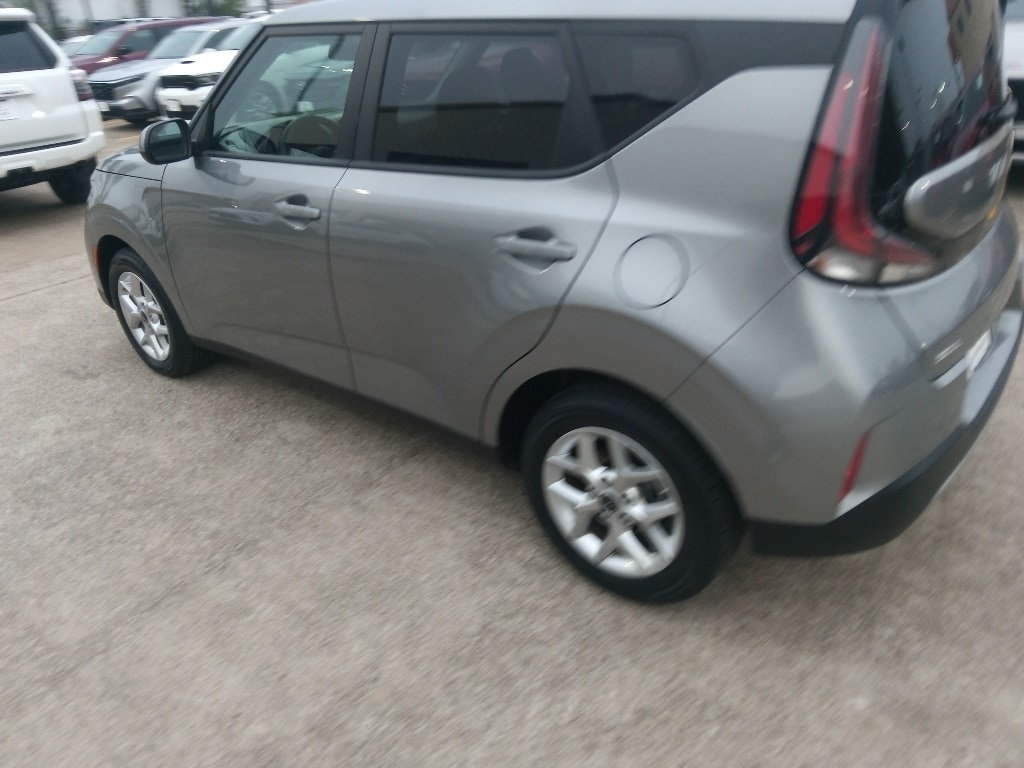 Thumbnail: 2024 Kia Soul - 4