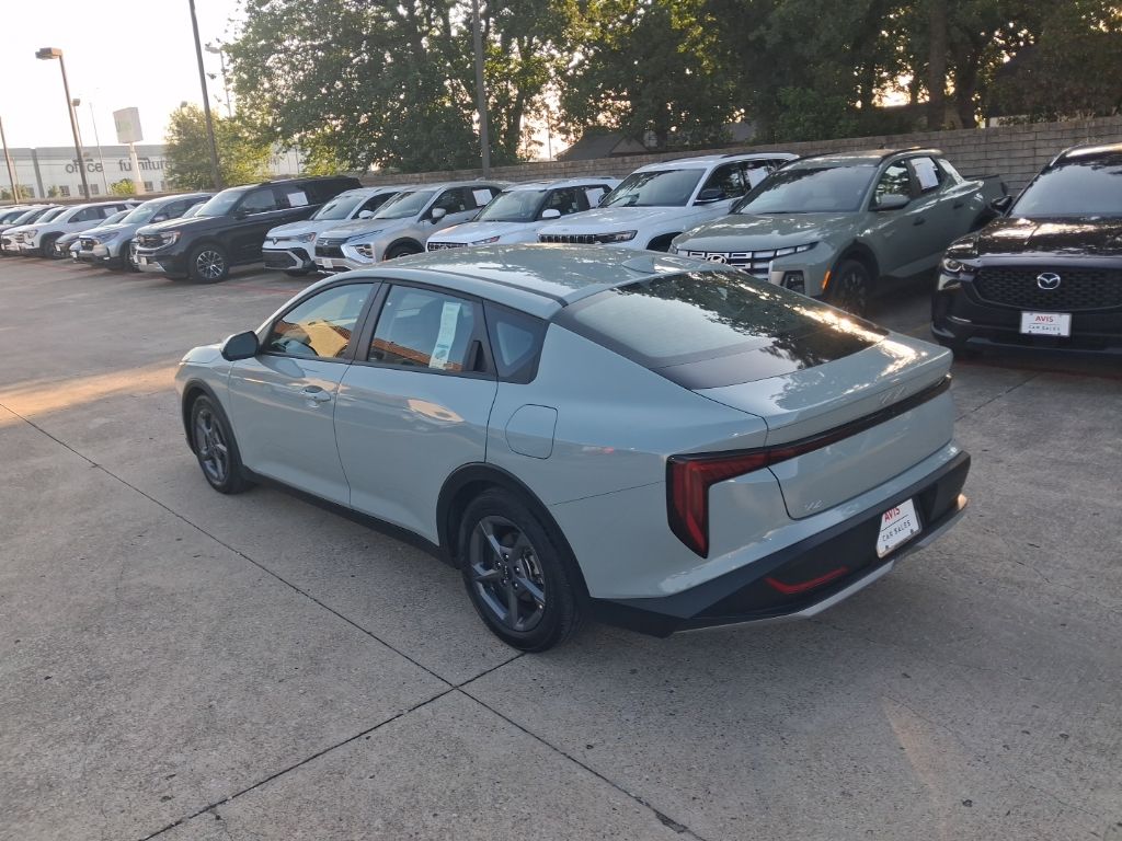 Thumbnail: 2025 Kia K4 - 8
