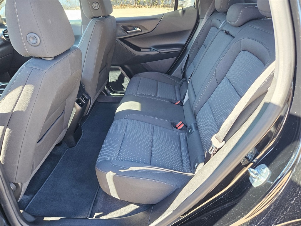 Thumbnail: 2025 Chevrolet Equinox - 24