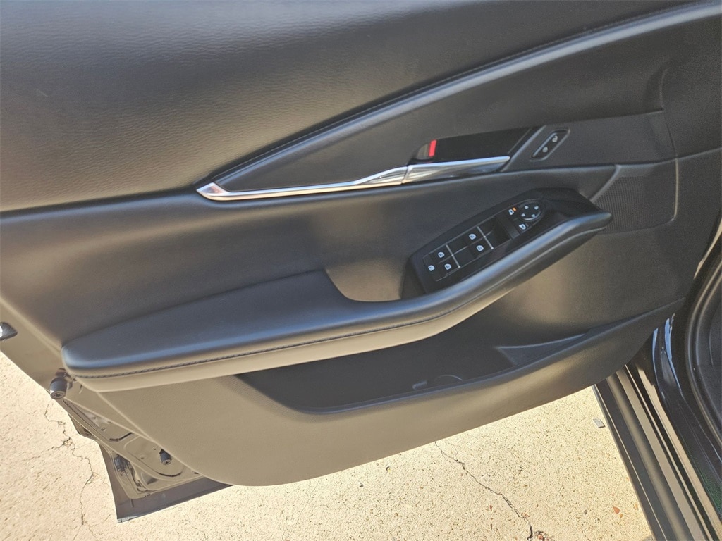 Thumbnail: 2025 Mazda CX-30 - 13