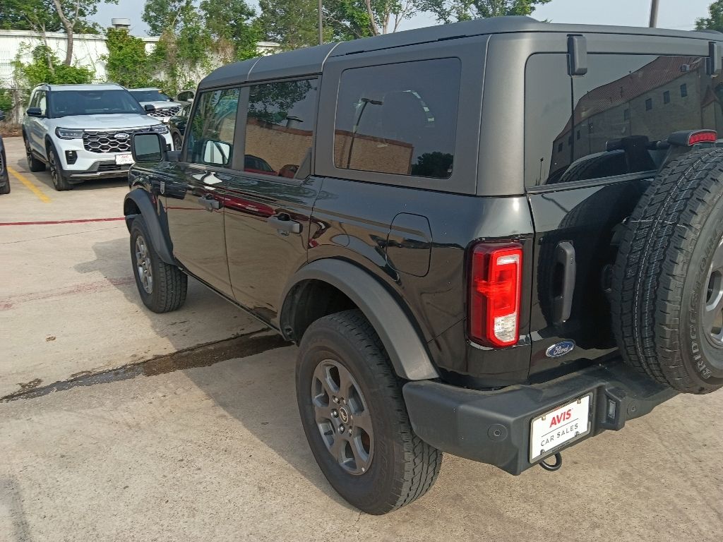 Thumbnail: 2025 Ford Bronco - 7