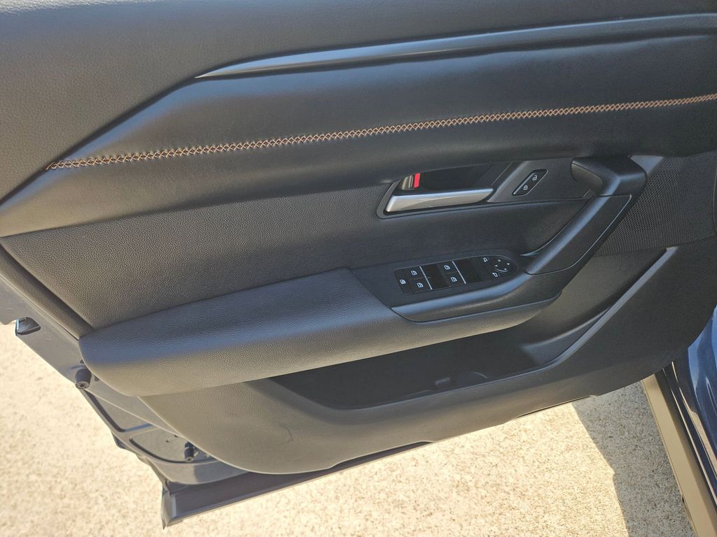 Thumbnail: 2025 Mazda CX-50 - 14