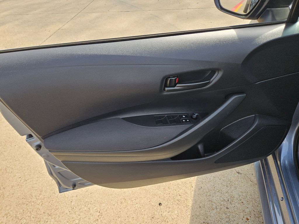 Thumbnail: 2025 Toyota Corolla - 14