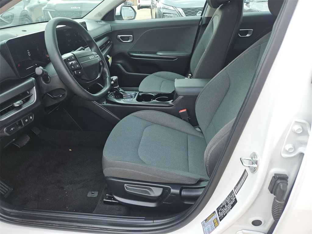 Thumbnail: 2025 Kia K4 - 11