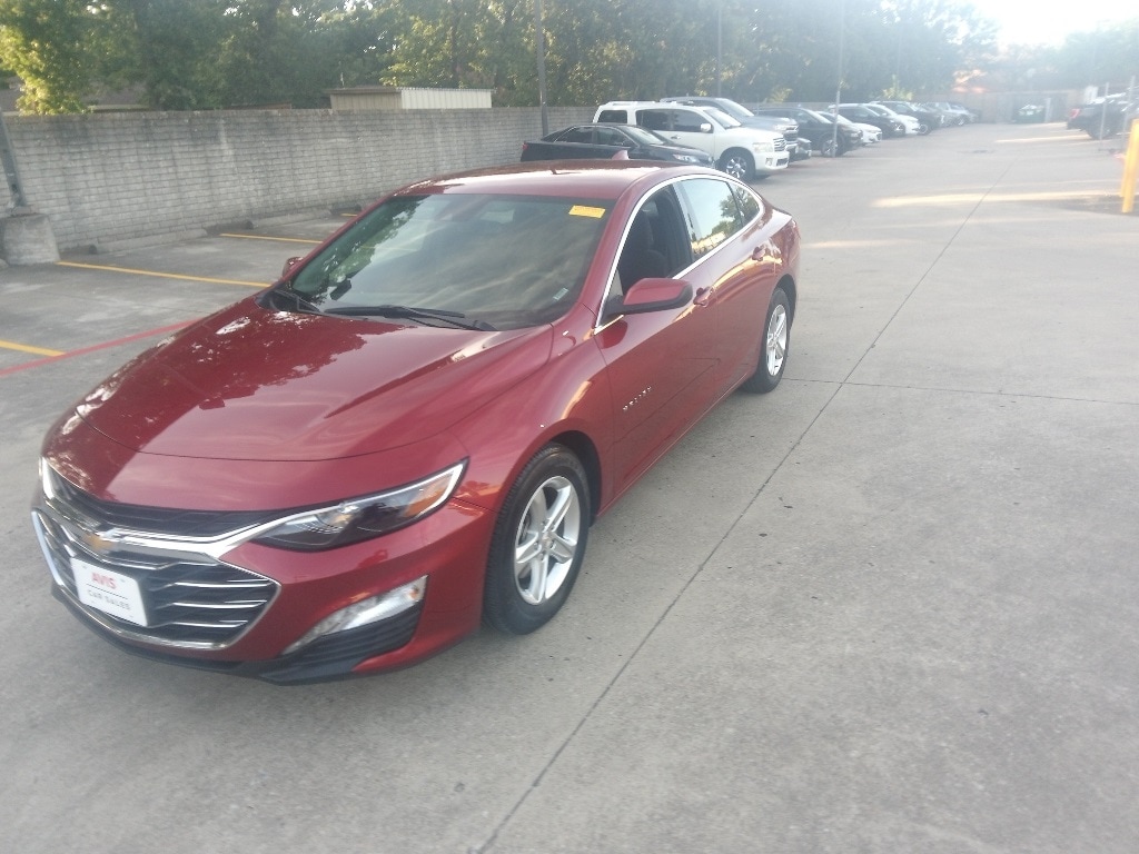 Thumbnail: 2024 Chevrolet Malibu - 1