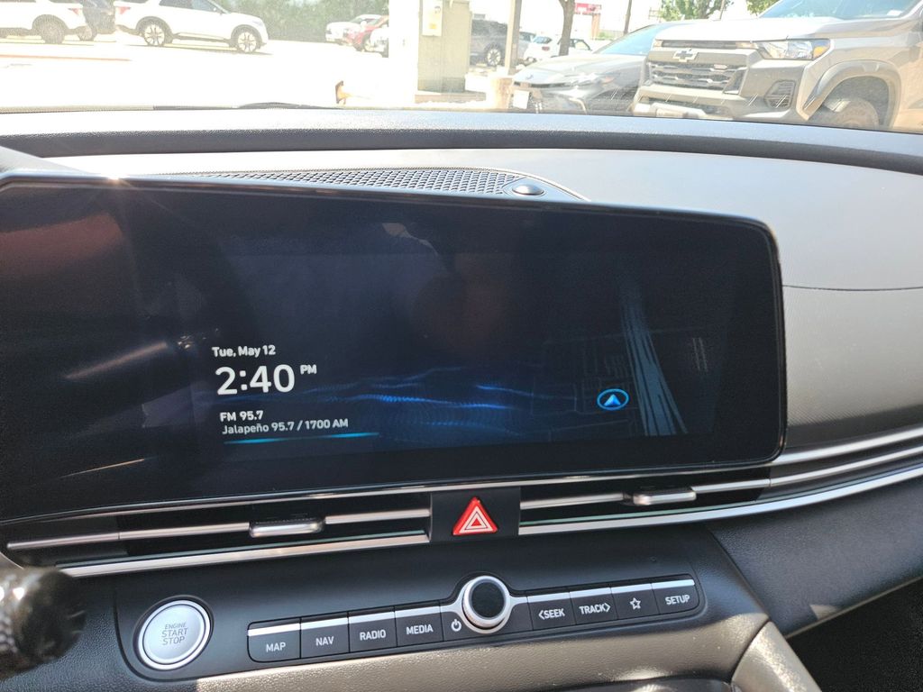 Thumbnail: 2025 Hyundai Elantra - 21