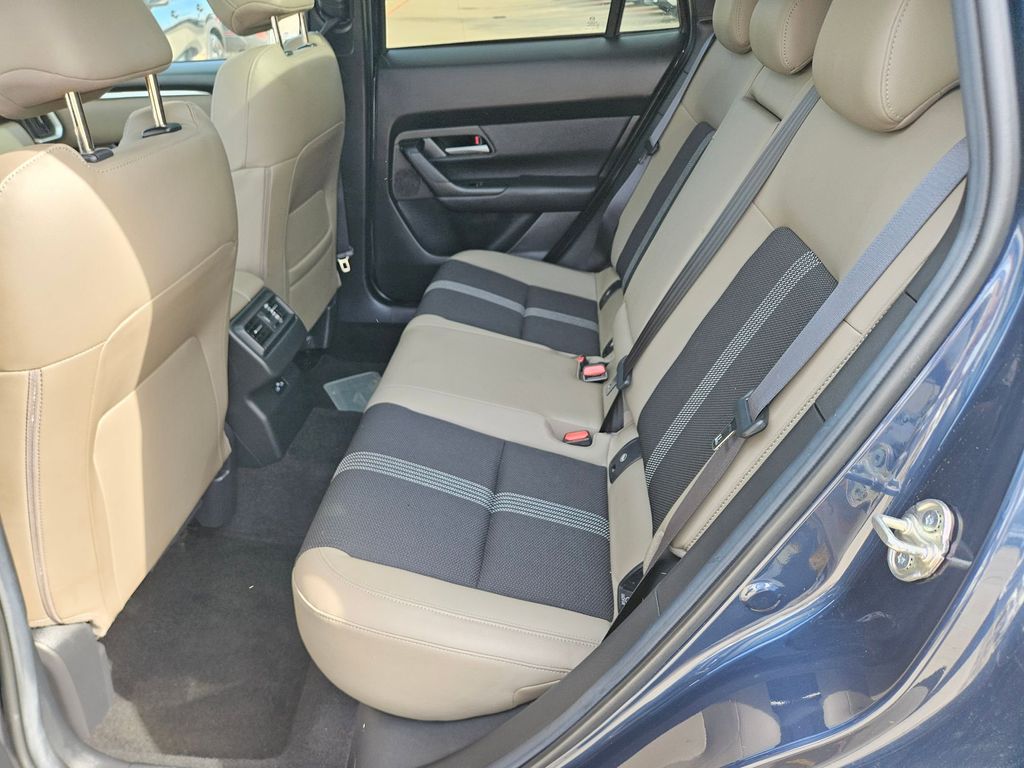 Thumbnail: 2025 Mazda CX-50 - 27